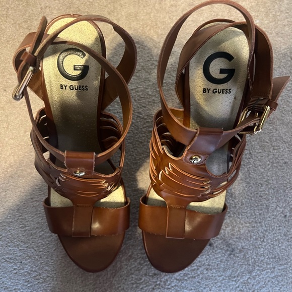 G by guess womens 8.5 brown cork wedges platform sandals EUC - Picture 5 of 9